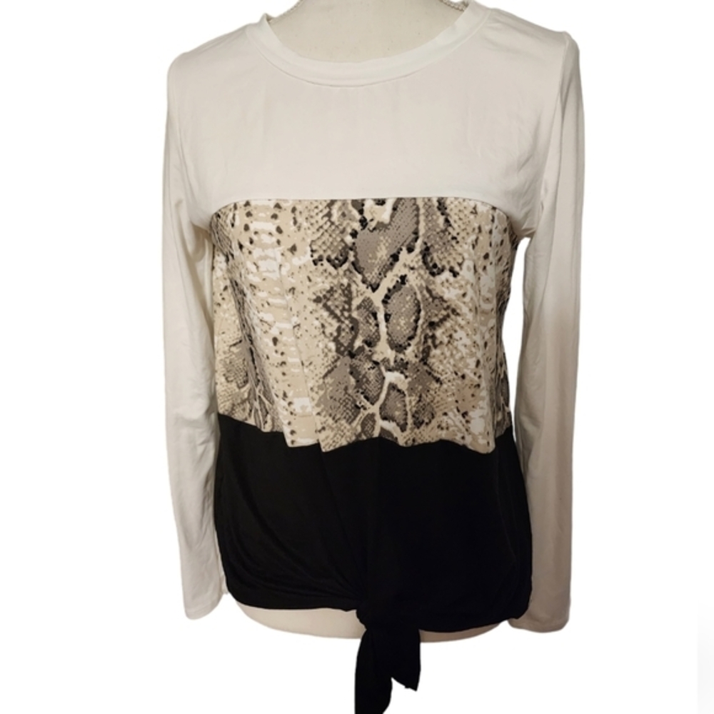 White birch snake print long sleeve knotted‎ top Size Medium